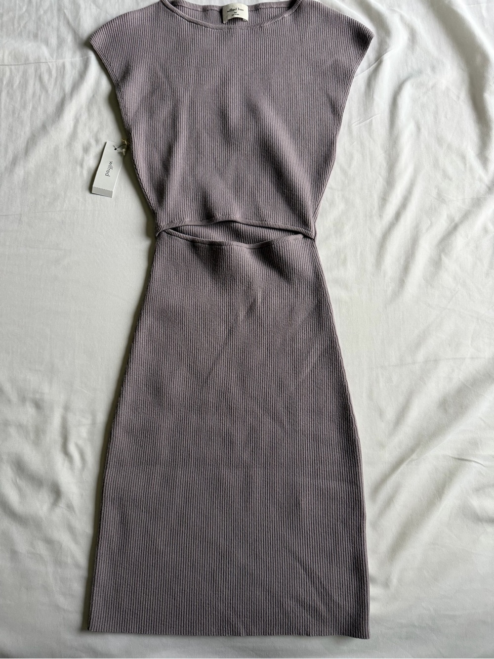 Aritzia Sleeveless Ribbed Midi Dress in Mauve